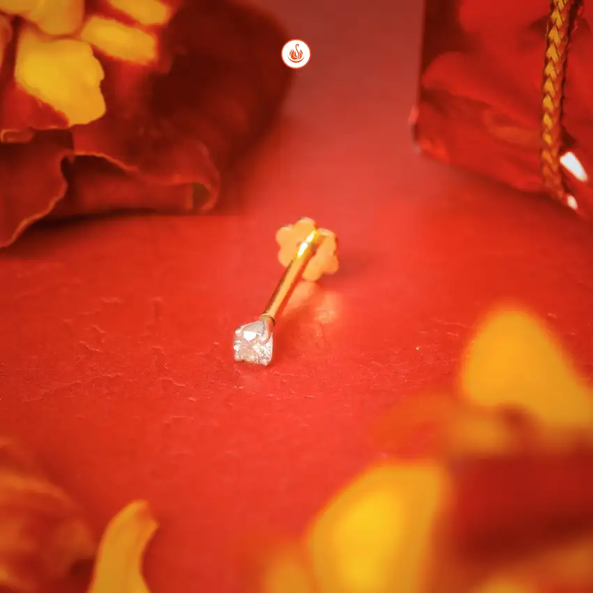 Sazuna Oorja Solitaire Diamond Nosepin