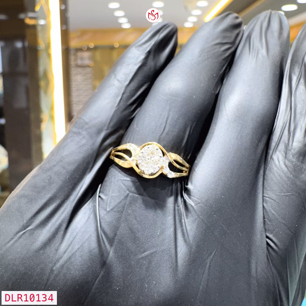 Diamond Women Ring - DLR10134