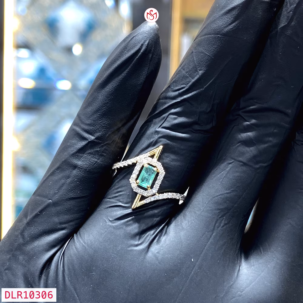 Diamond Women Ring - DLR10306