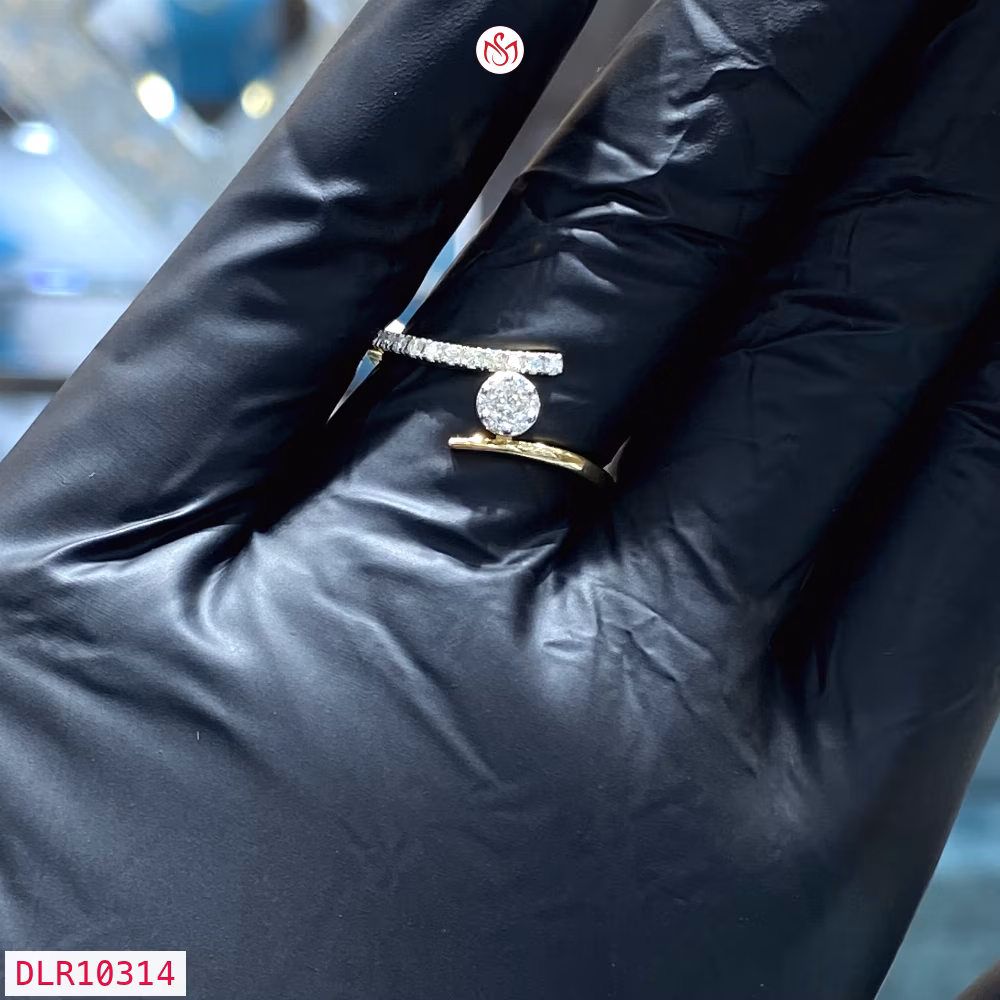 Diamond Women Ring - DLR10314