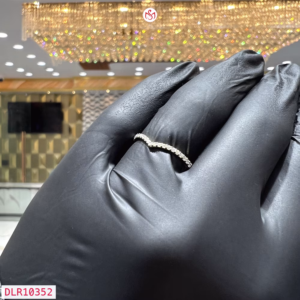 Diamond Women Ring - DLR10352