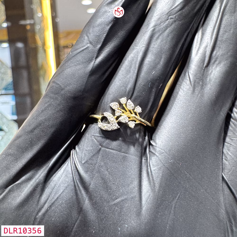 Diamond Women Ring - DLR10356