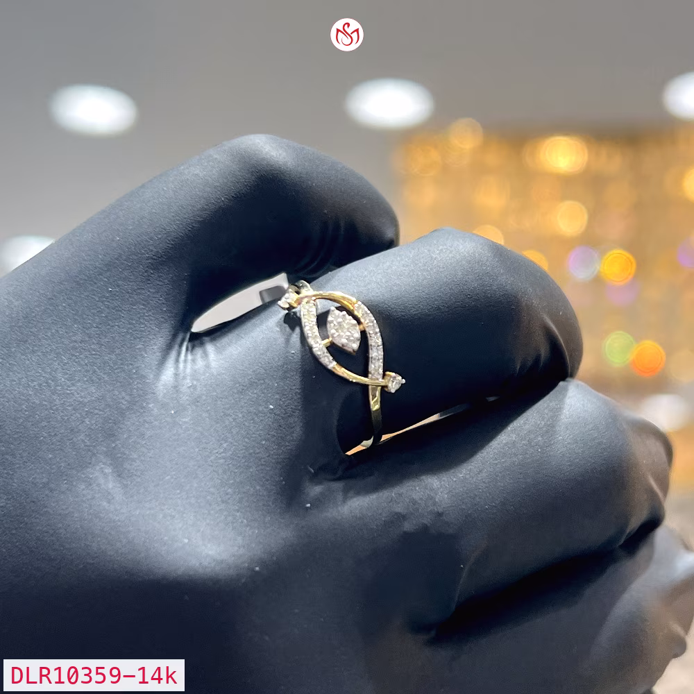 Diamond Women Ring - DLR10359