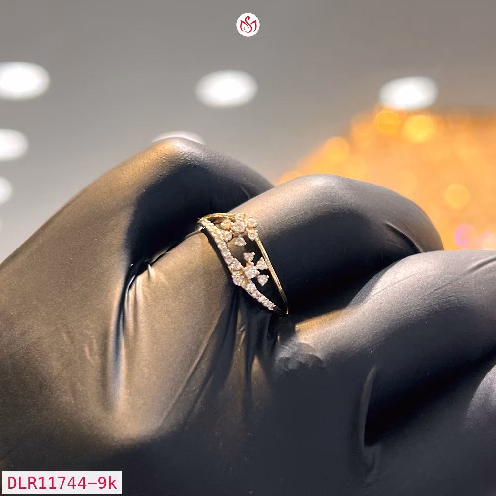Diamond Women Ring - DLR11744