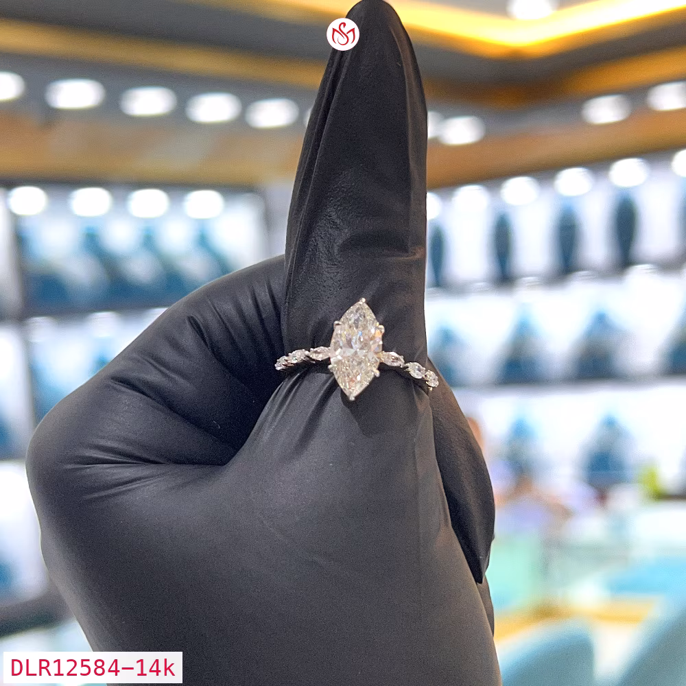 Lab Grown Diamond - DLR12584