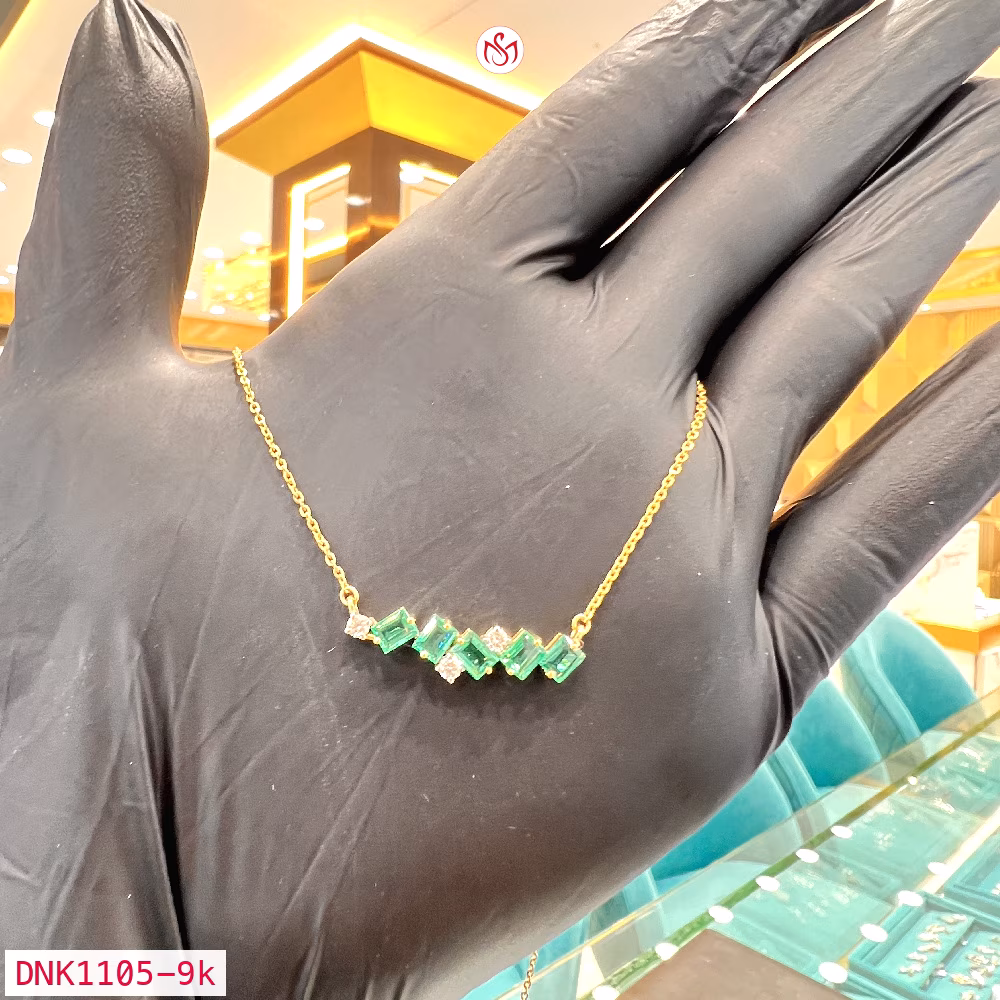 Diamond Women Necklace - DNK1105