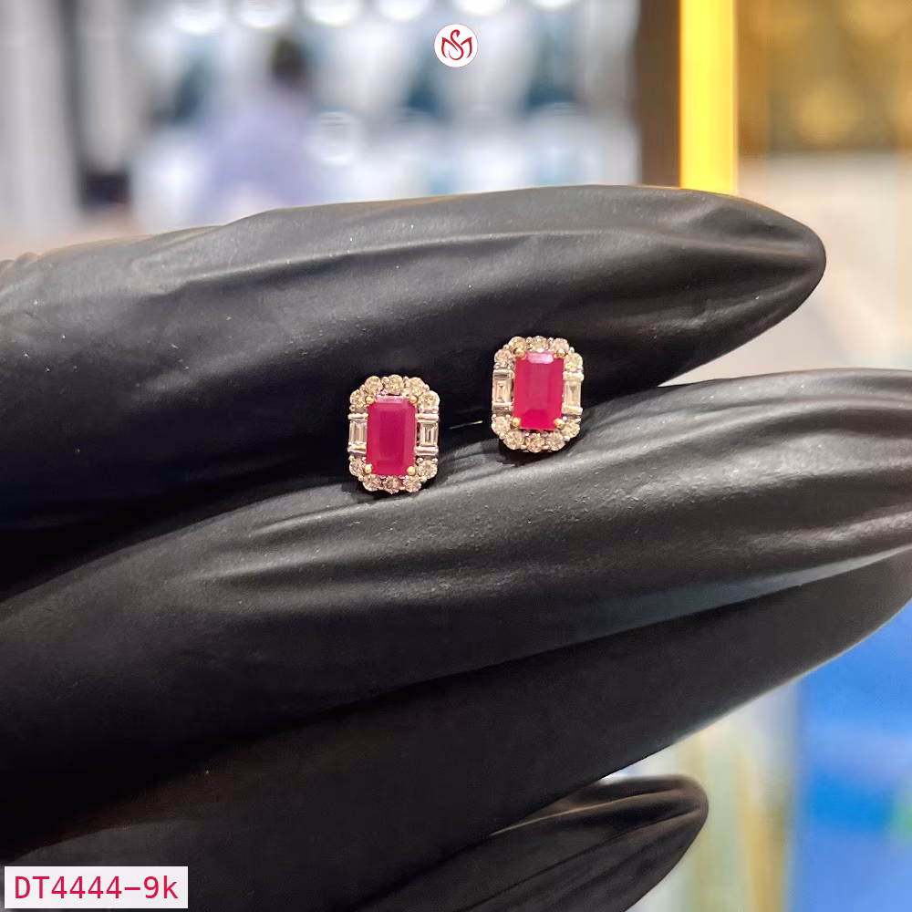 Diamond Women Earring - DT4444