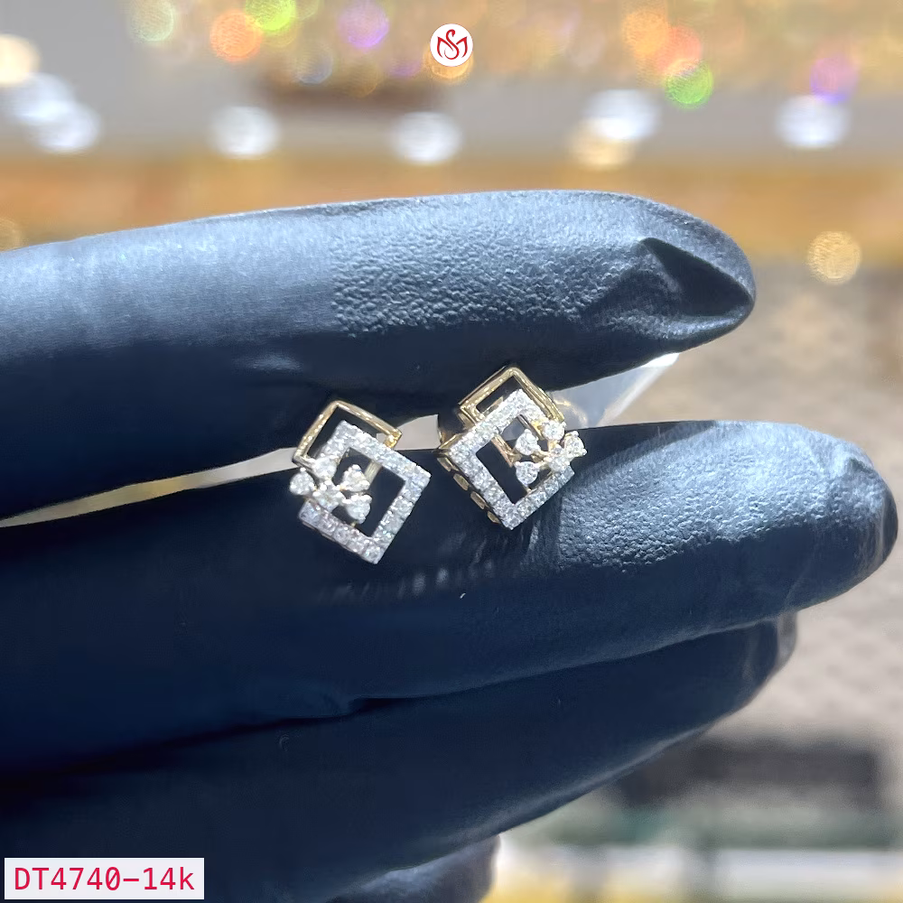 Diamond Women Earring - DT4740