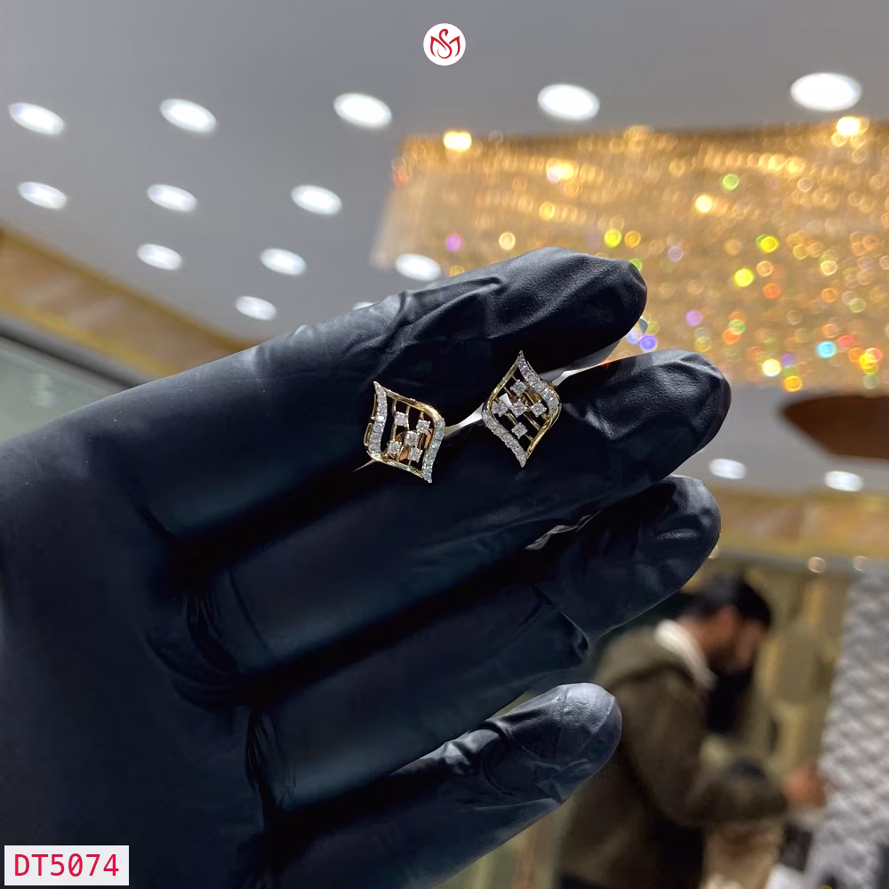 Diamond Women Earring - DT5074