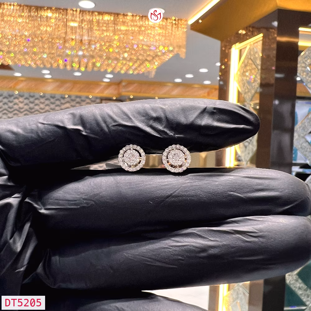 Diamond Women Earring - DT5205