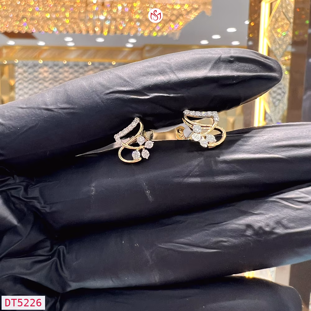 Diamond Women Earring - DT5226