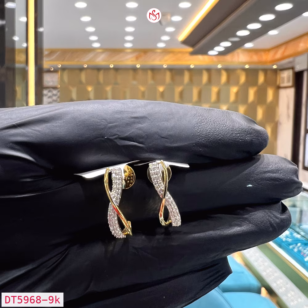 Diamond Women Earring - DT5968