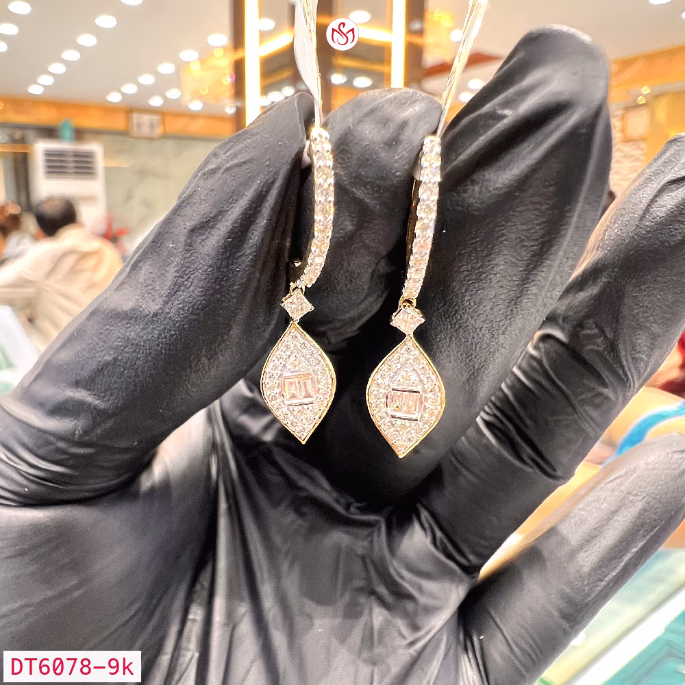 Diamond Women Earring - DT6078