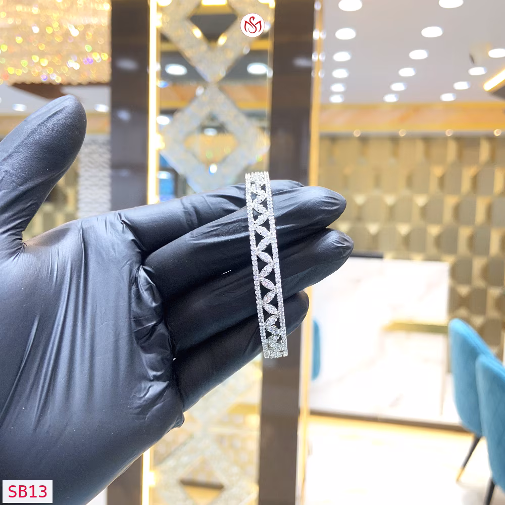 Silver Women Bangle - SB13