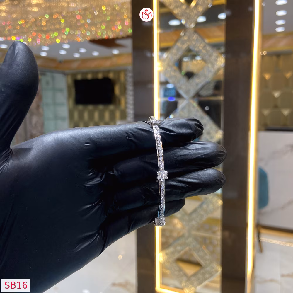 Silver Women Bangle - SB16