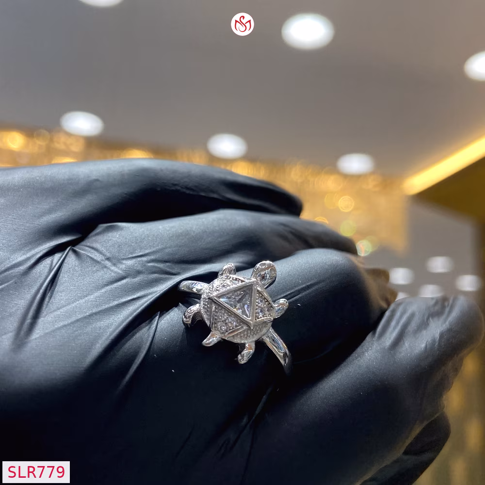 Silver Women Ring - SLR779