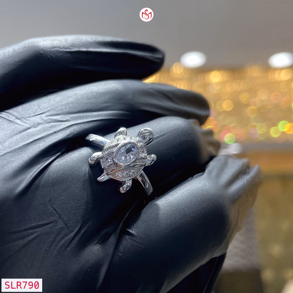 Silver Women Ring - SLR790