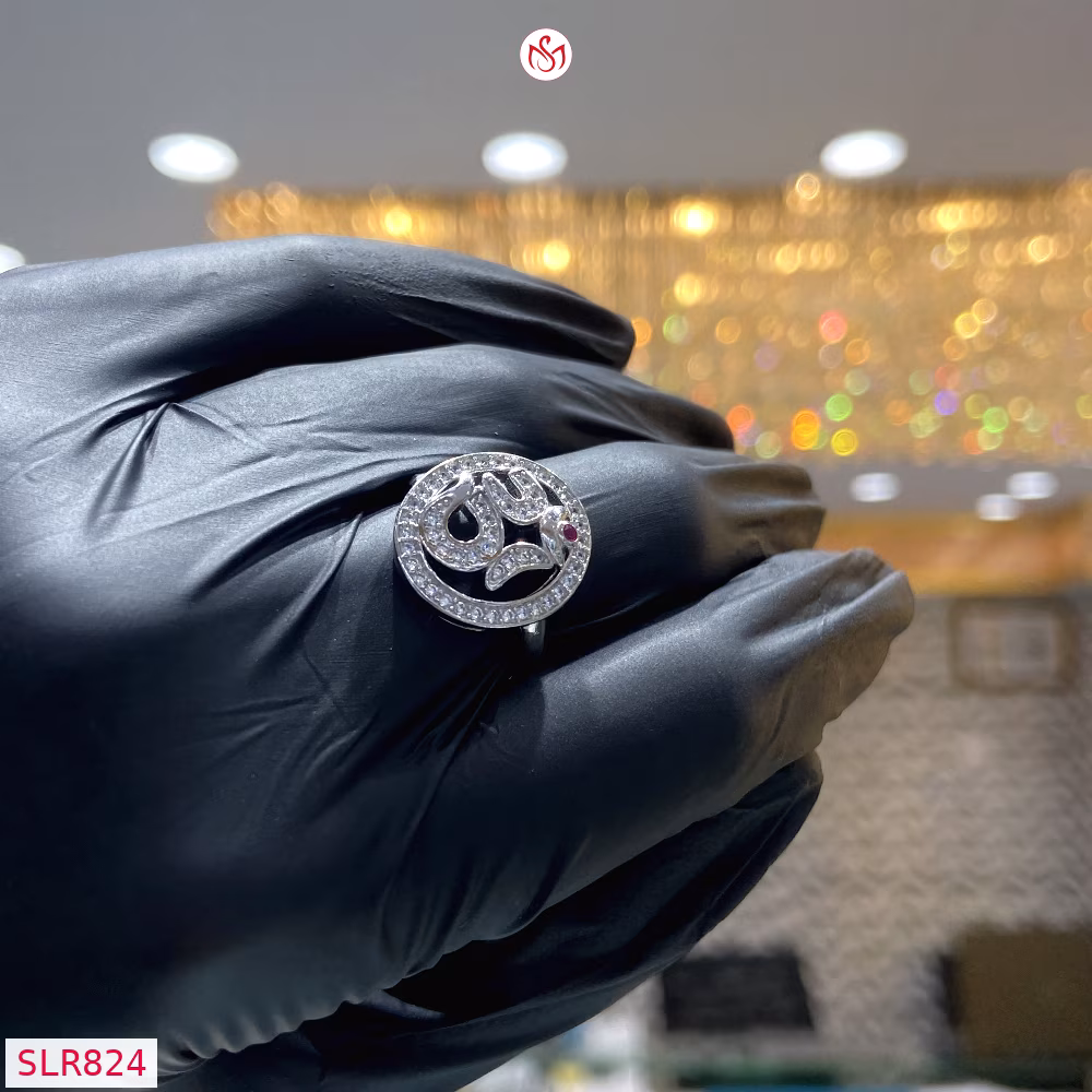 Silver Women Ring - SLR824
