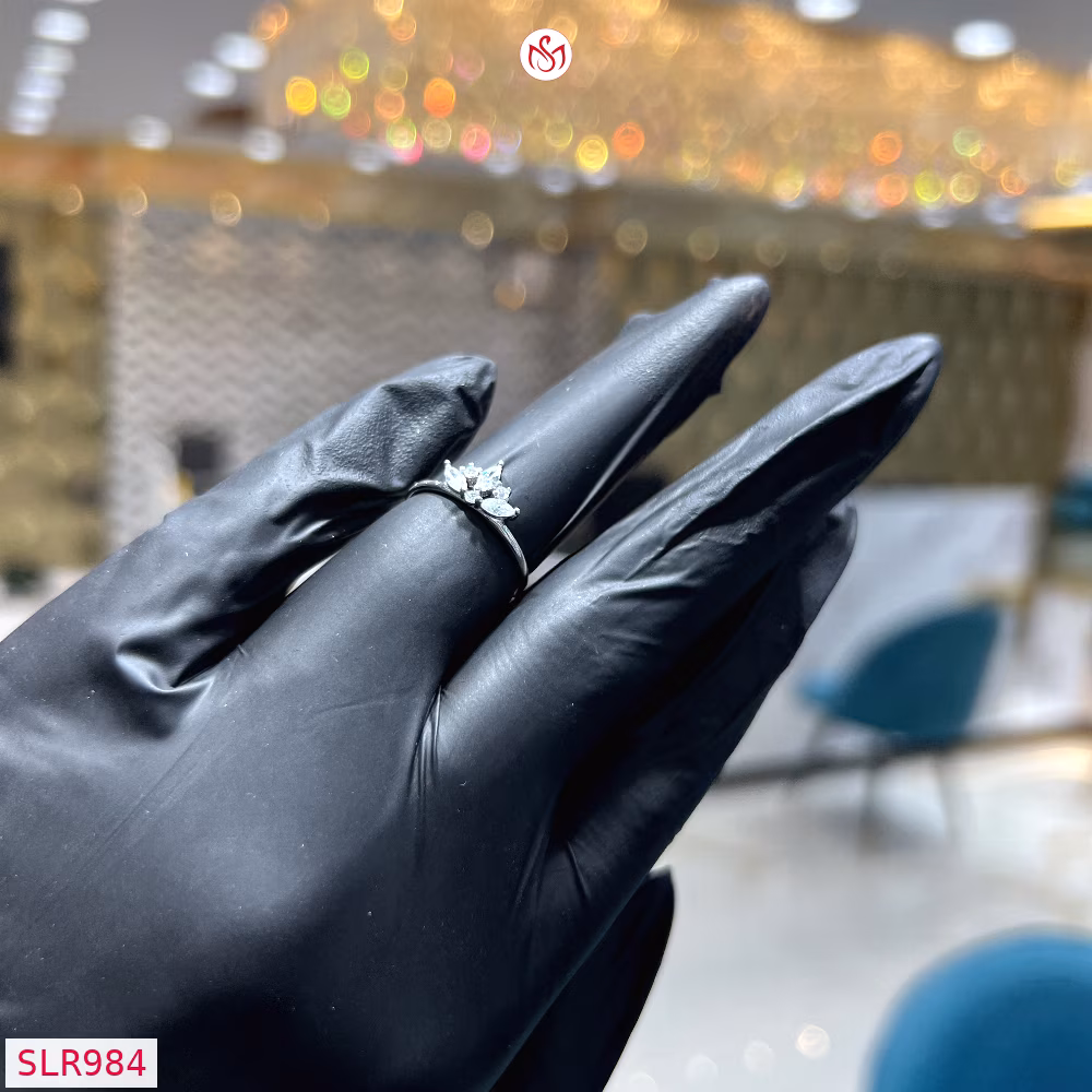 Silver Women Ring - SLR984