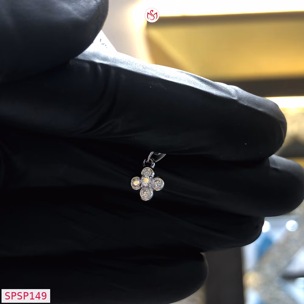 Silver Women Pendant - SPSP149