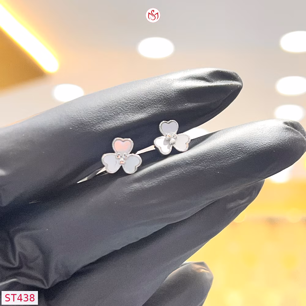 Silver Women Earring - ST438
