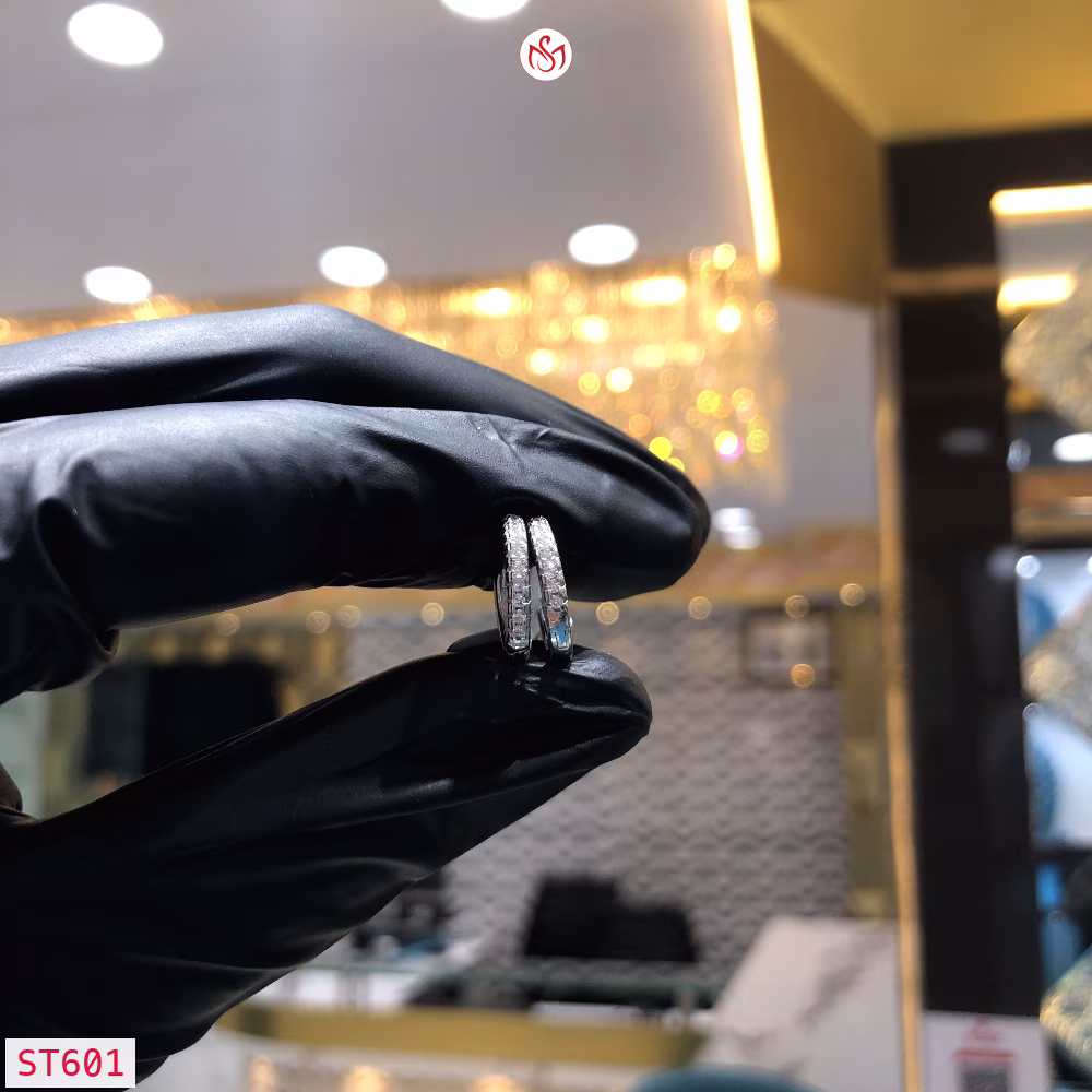 Silver Women Earring - ST601