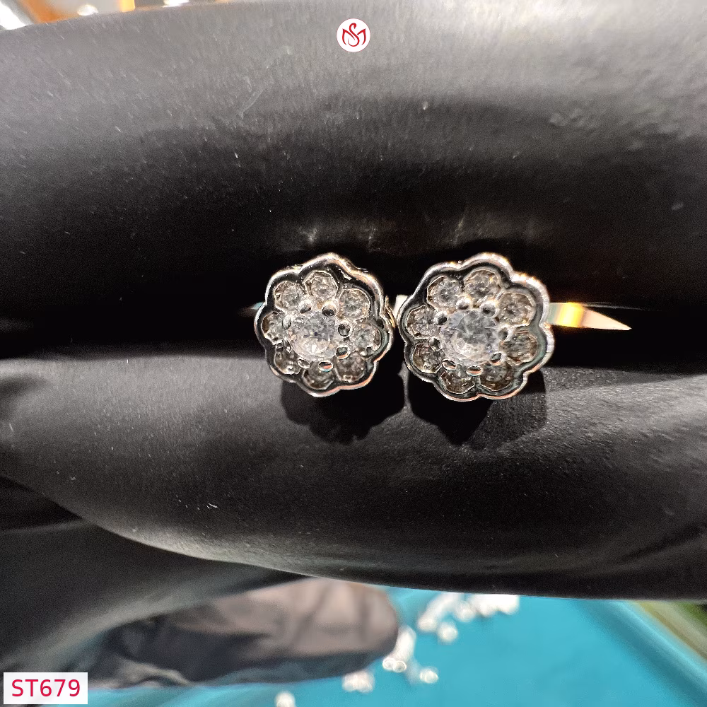 Silver Women Earring - ST679