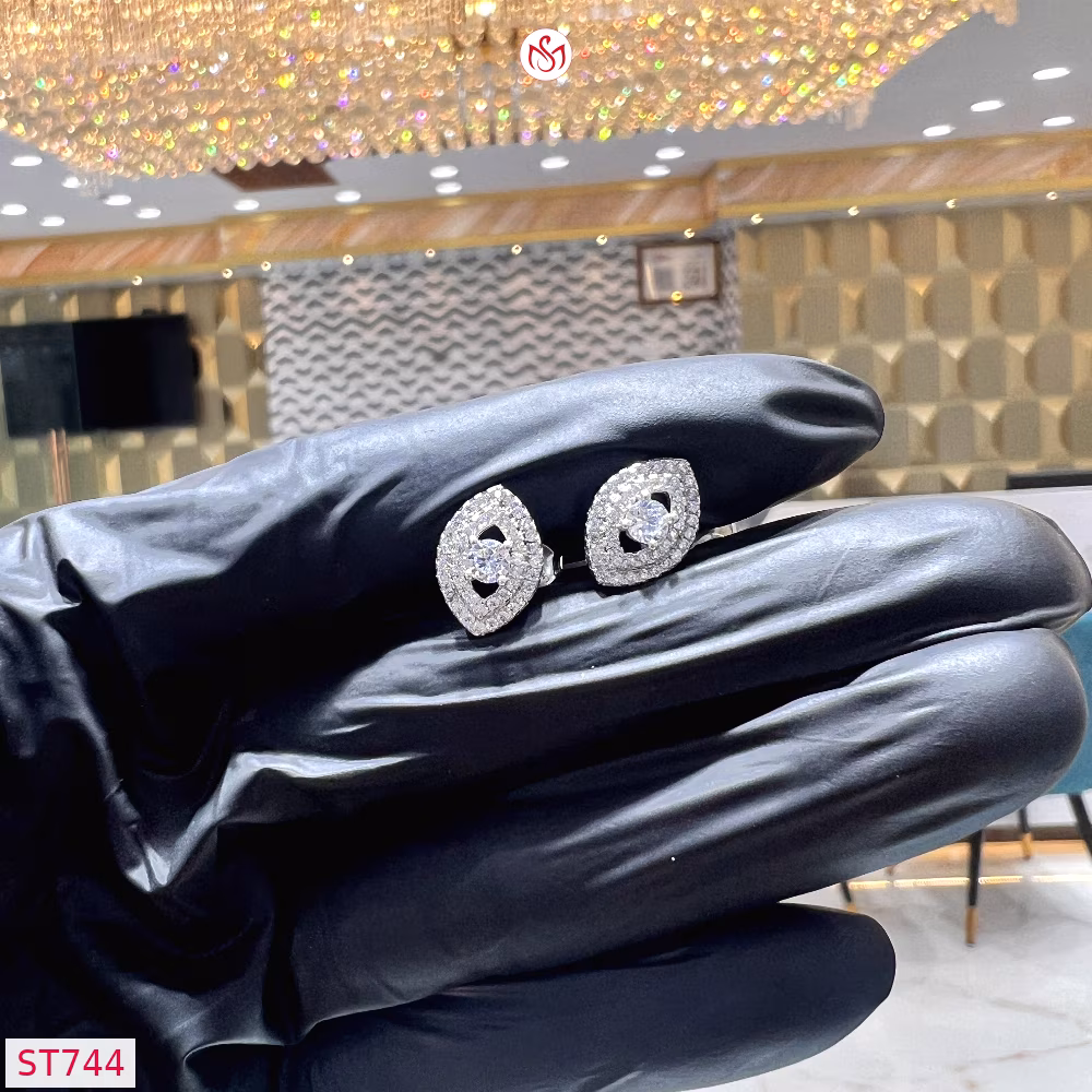 Silver Women Earring - ST744